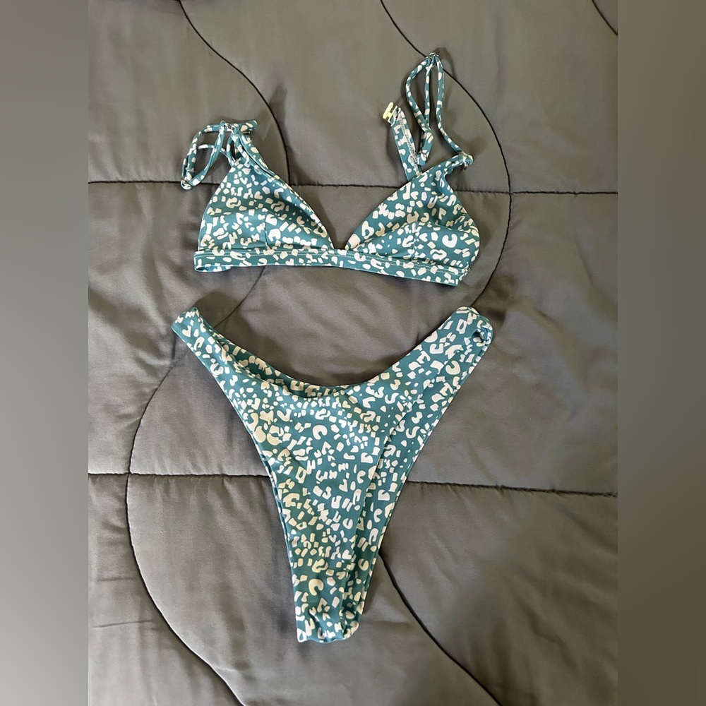 Bikini